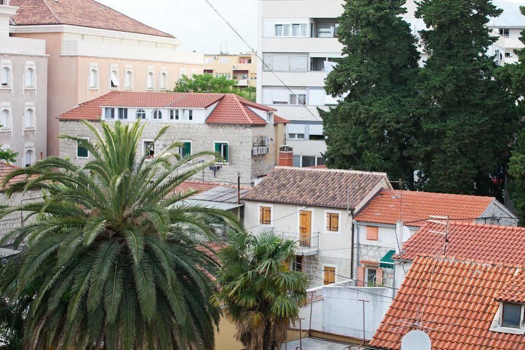 For In Split